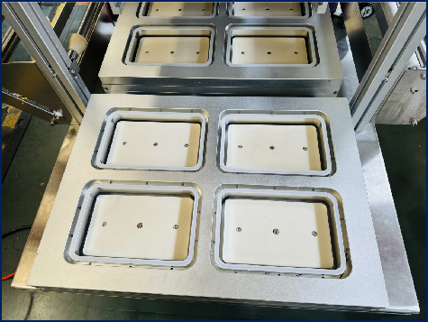 Полуавтоматическая машина для упаковки в модифицированной атмосфере и скин-упаковке для консервирования пищевых продуктов